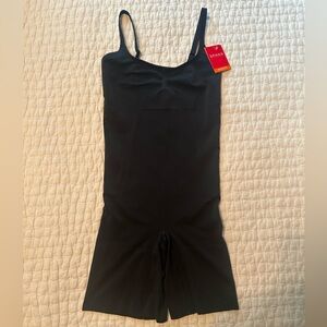 NWT SPANX Mid-Thigh Bodysuit